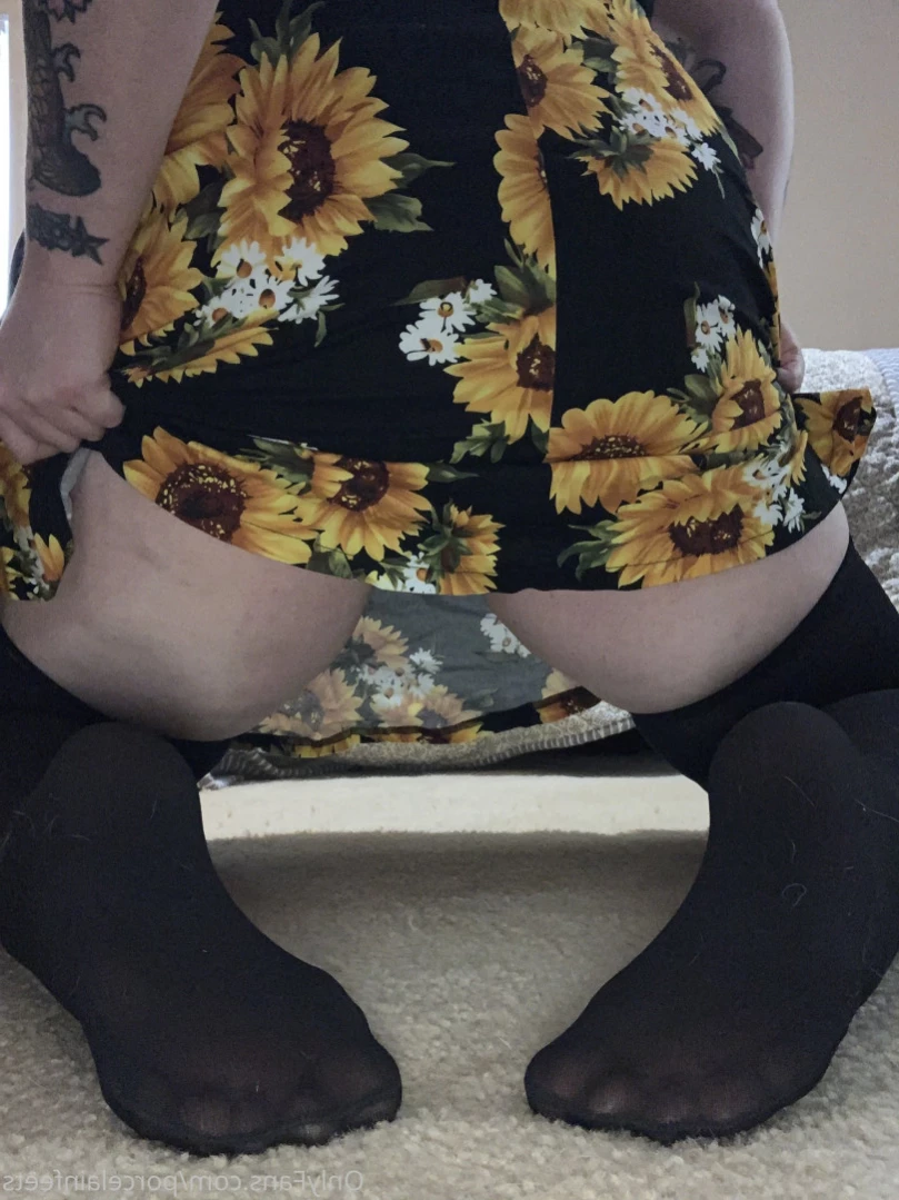 Porcelain Goddess [ porcelainfeets ] Onlyfans leaked photo 14886334 on Hotleaks.tv