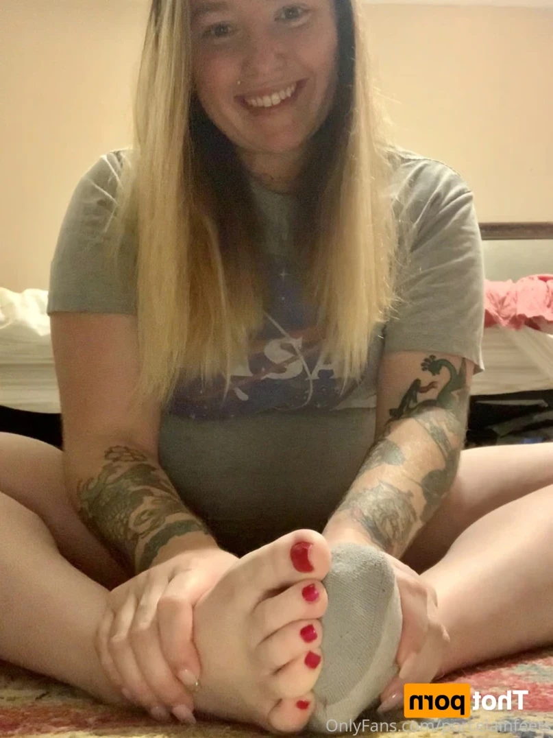 Porcelain Goddess [ porcelainfeets ] Onlyfans leaked photo 15478877 on Hotleaks.tv