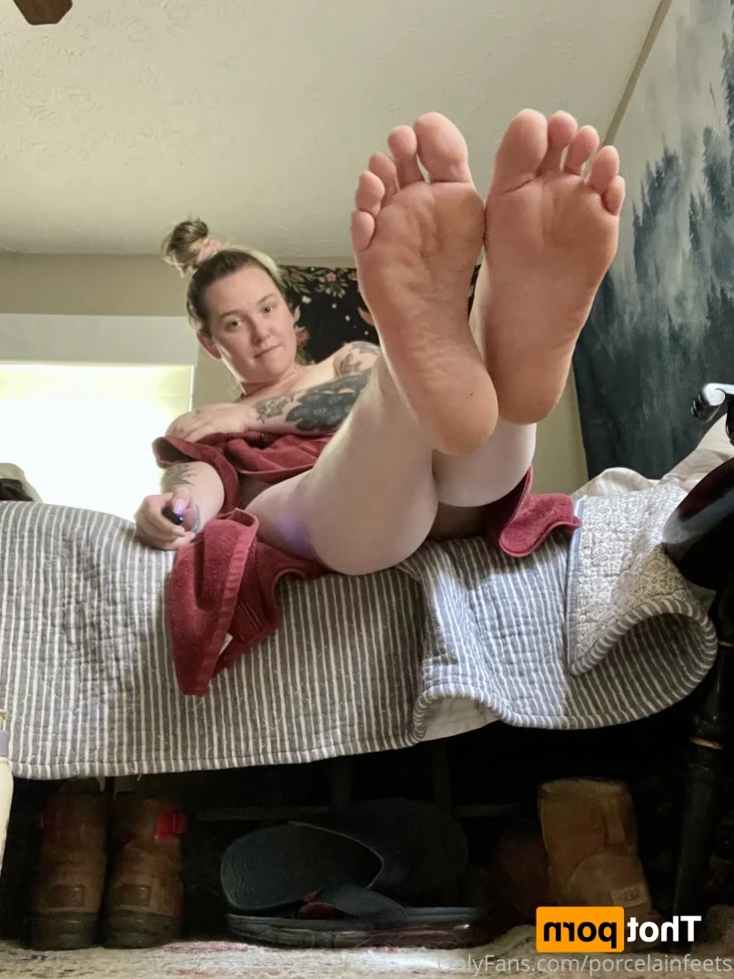 Porcelain Goddess [ porcelainfeets ] Onlyfans leaked photo 15621802 on Hotleaks.tv
