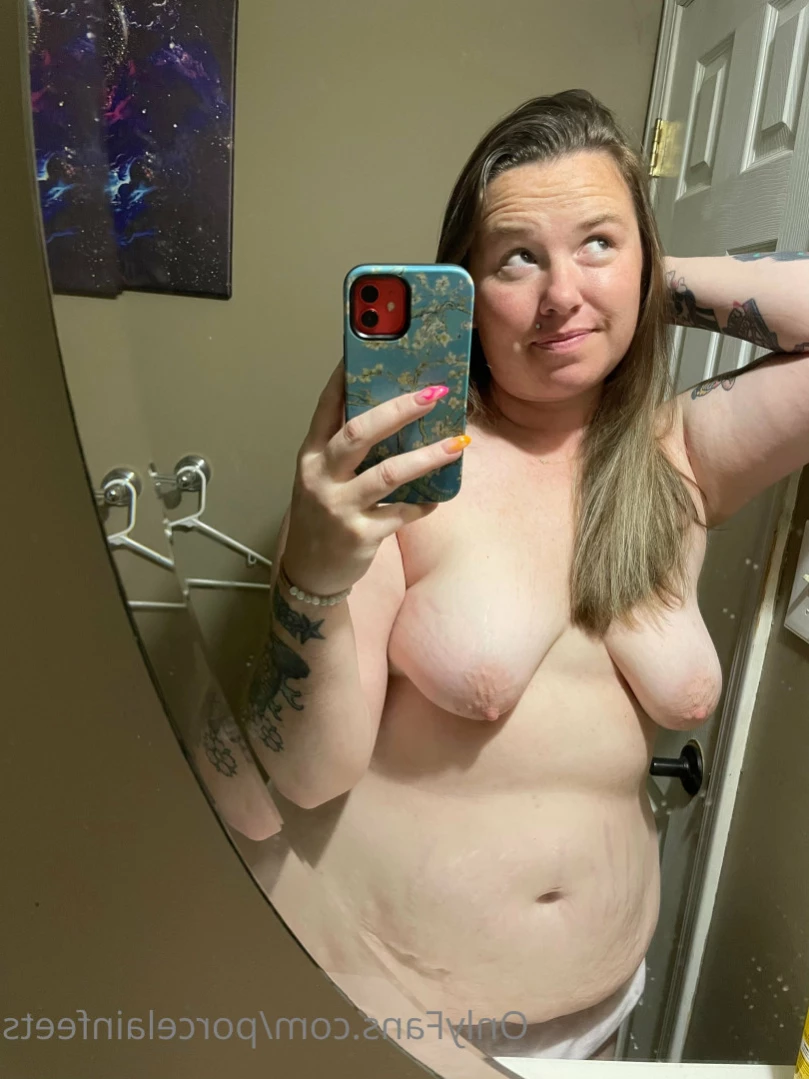 Porcelain Goddess [ porcelainfeets ] Onlyfans leaked photo 15680403 on Hotleaks.tv