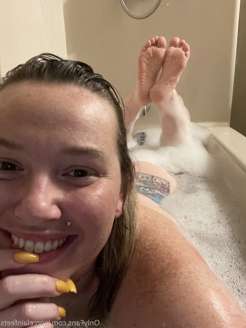 Porcelain Goddess [ porcelainfeets ] Onlyfans leaked photo 15892153 on Hotleaks.tv