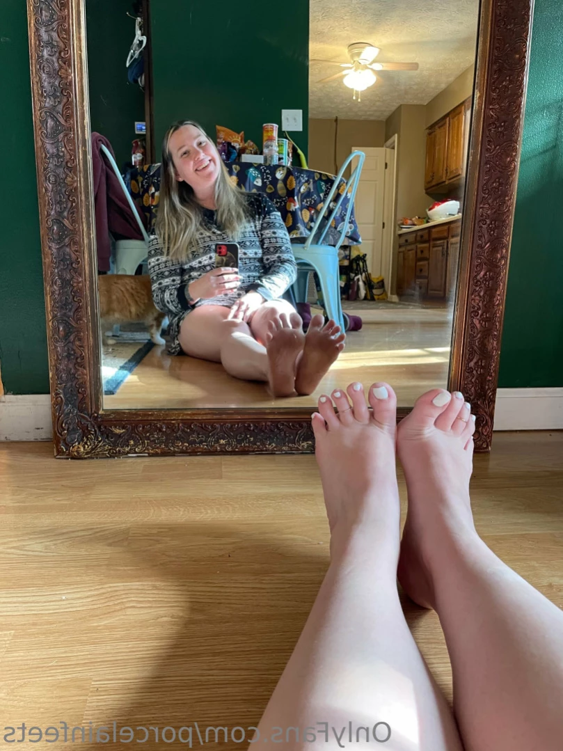 Porcelain Goddess [ porcelainfeets ] Onlyfans leaked photo 16177443 on Hotleaks.tv