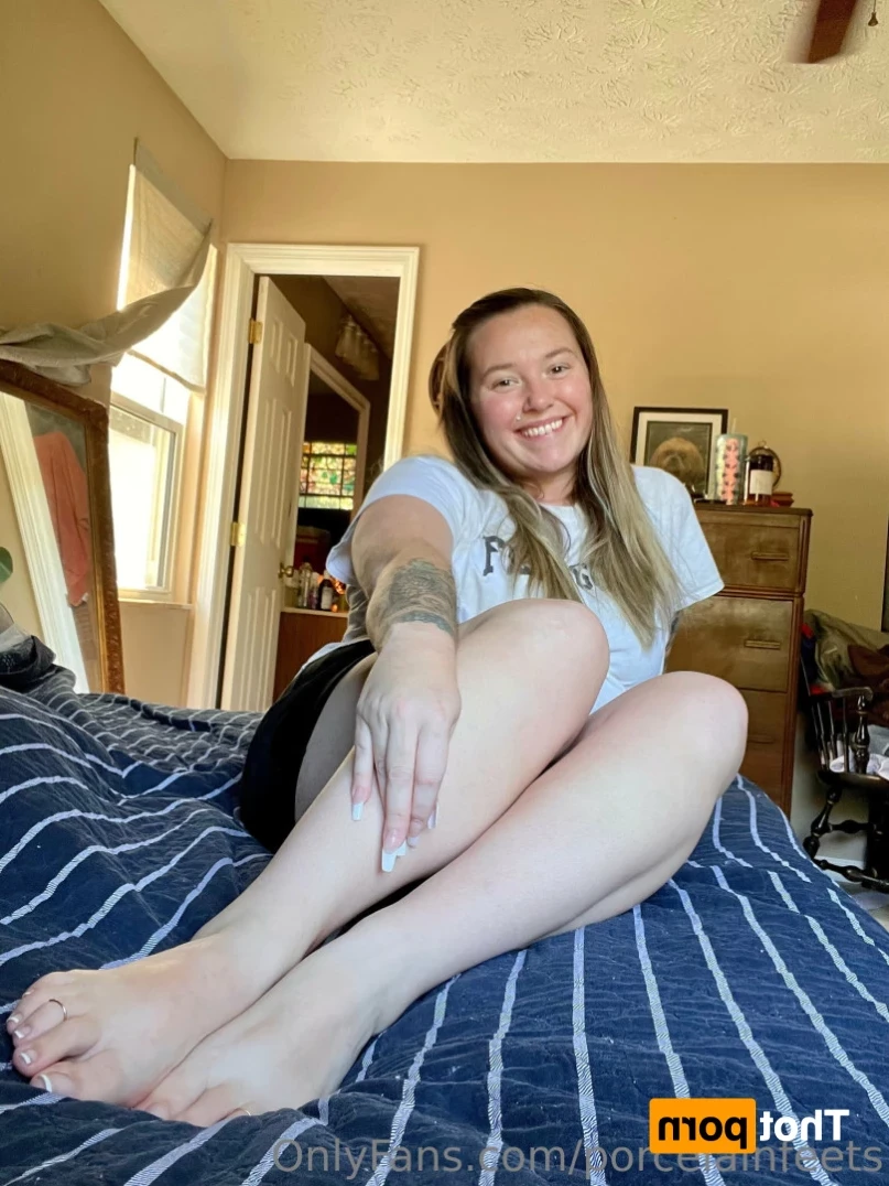 Porcelain Goddess [ porcelainfeets ] Onlyfans leaked photo 16177691 on Hotleaks.tv
