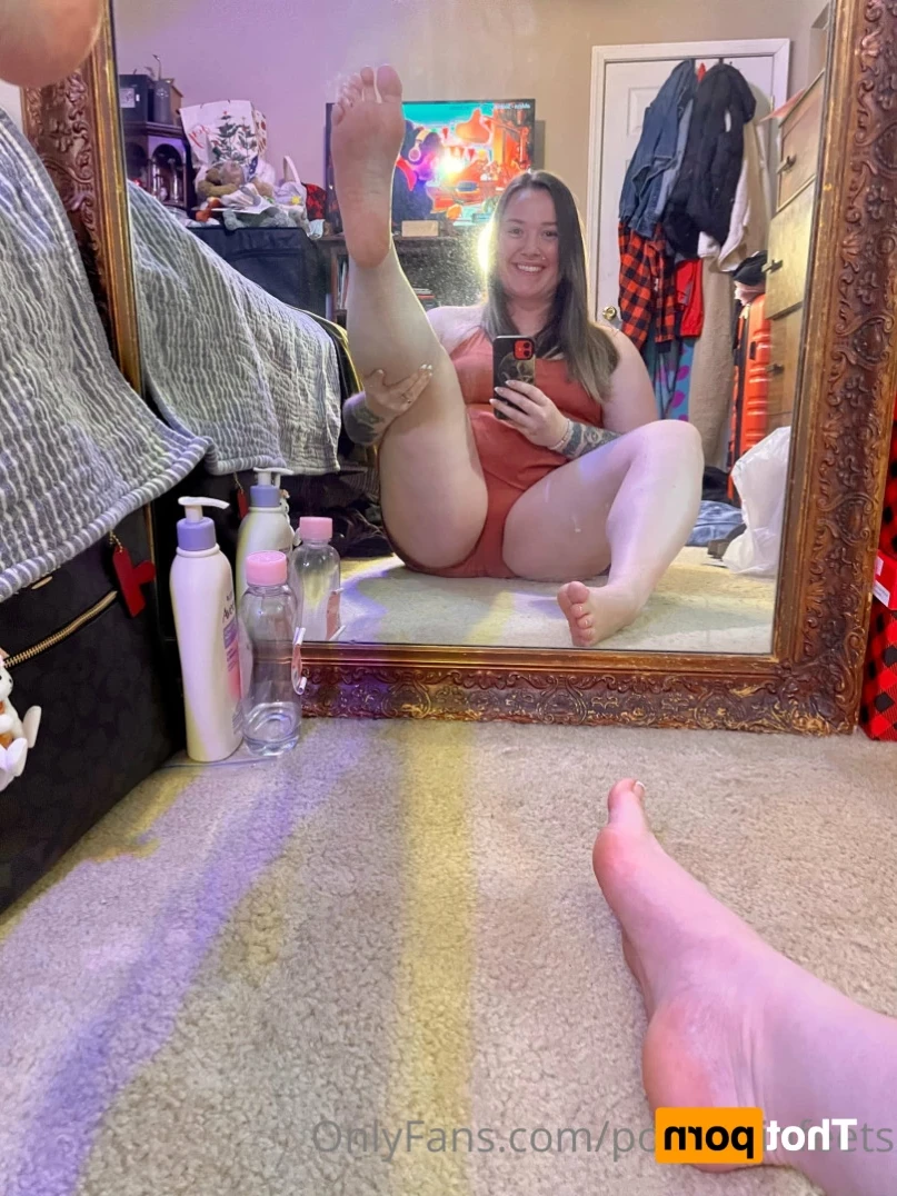 Porcelain Goddess [ porcelainfeets ] Onlyfans leaked photo 16178122 on Hotleaks.tv