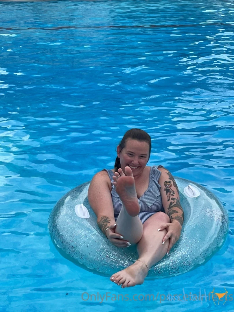 Porcelain Goddess [ porcelainfeets ] Onlyfans leaked photo 16221158 on Hotleaks.tv