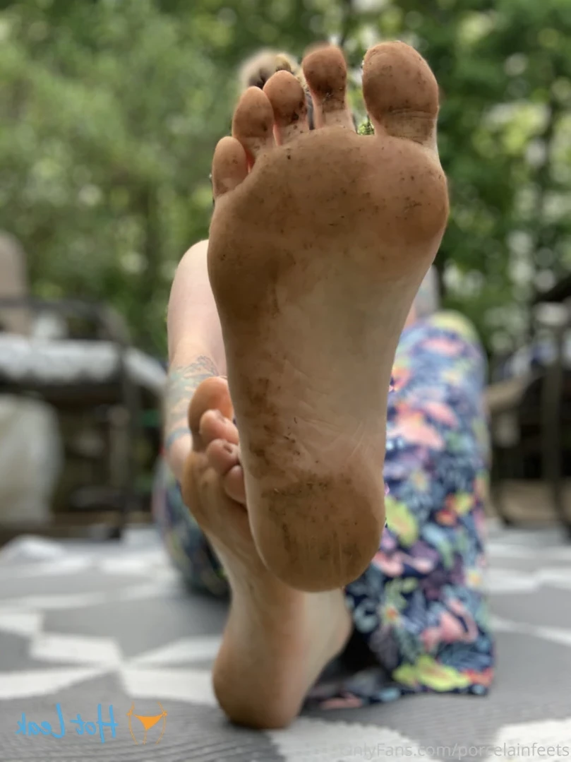 Porcelain Goddess [ porcelainfeets ] Onlyfans leaked photo 16238904 on Hotleaks.tv