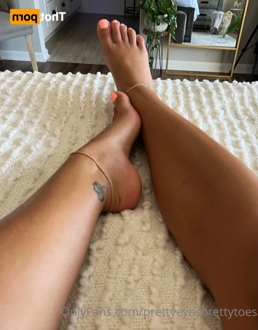 pretty everything✨ [ prettyeyesprettytoes ] Onlyfans leaked photo 16178054 on Hotleaks.tv