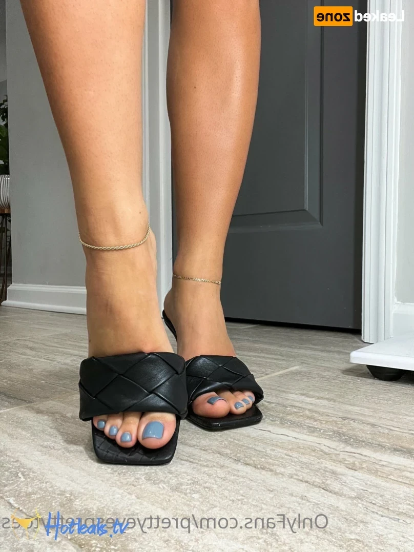 pretty everything✨ [ prettyeyesprettytoes ] Onlyfans leaked photo 16178090 on Hotleaks.tv
