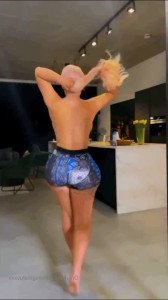Emily Regina 🦄 READ MY BIO [ reginaluvxxx ] Onlyfans leaked video 2536528 on Hotleaks.tv