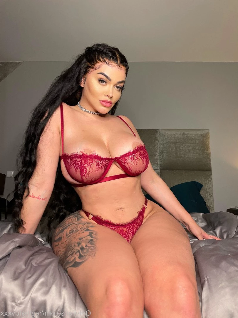 Emily Regina 🦄 READ MY BIO [ reginaluvxxx ] Onlyfans leaked photo 3754415 on Hotleaks.tv