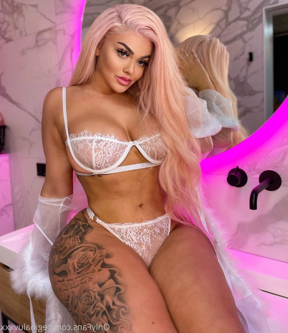 Emily Regina 🦄 READ MY BIO [ reginaluvxxx ] Onlyfans leaked photo 3760826 on Hotleaks.tv