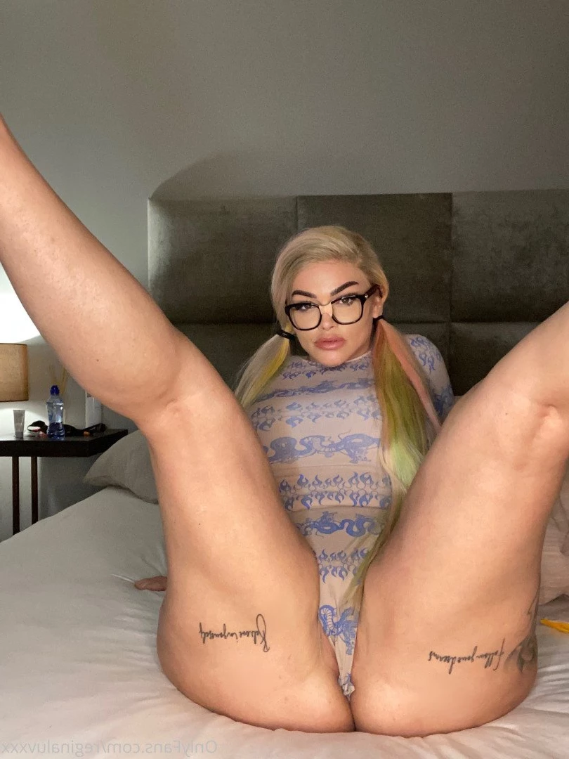 Emily Regina 🦄 READ MY BIO [ reginaluvxxx ] Onlyfans leaked photo 3764272 on Hotleaks.tv