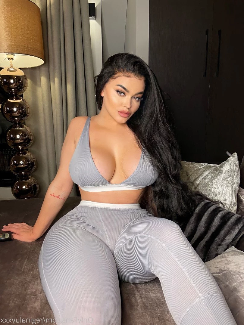 Emily Regina 🦄 READ MY BIO [ reginaluvxxx ] Onlyfans leaked photo 3783982 on Hotleaks.tv