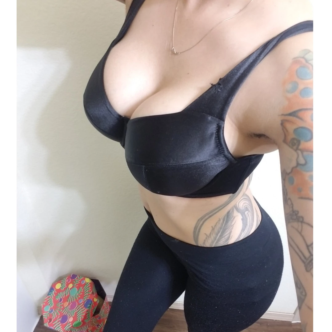 Adrenalynn TOAO [ adrenalynntoao ] Onlyfans leaked photo 14167560 on Hotleaks.tv