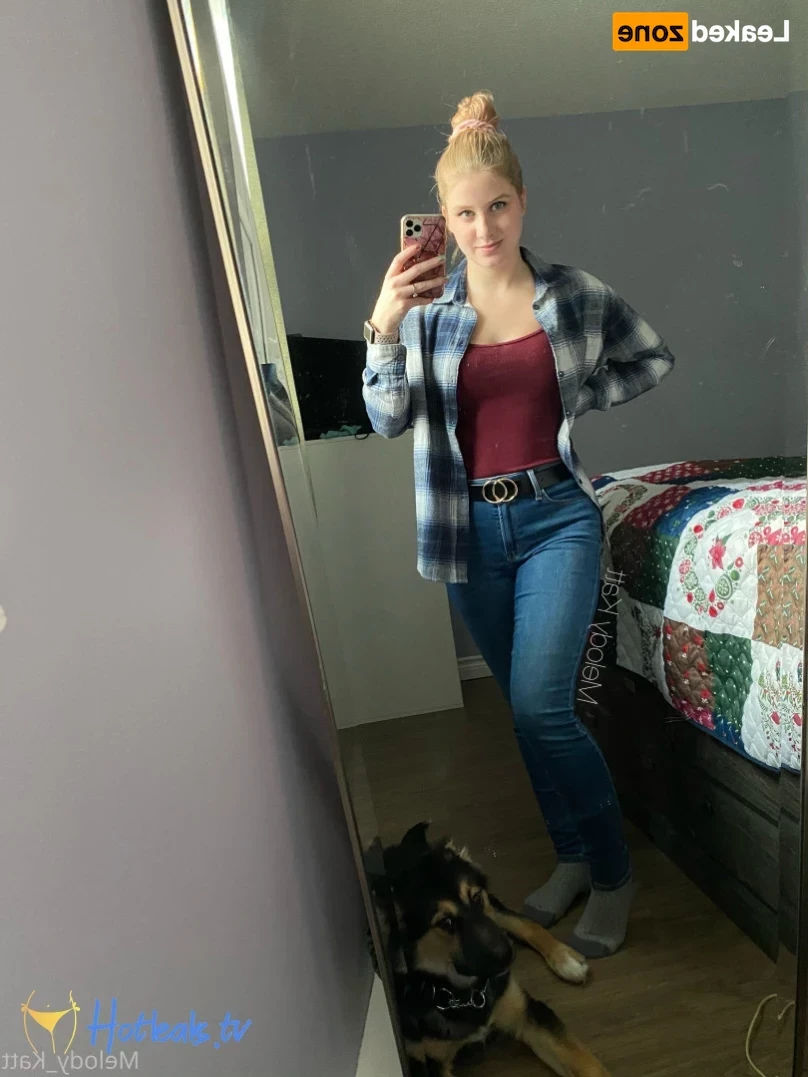 Melody Katt [ melody_katt ] Onlyfans leaked photo 15725620 on Hotleaks.tv