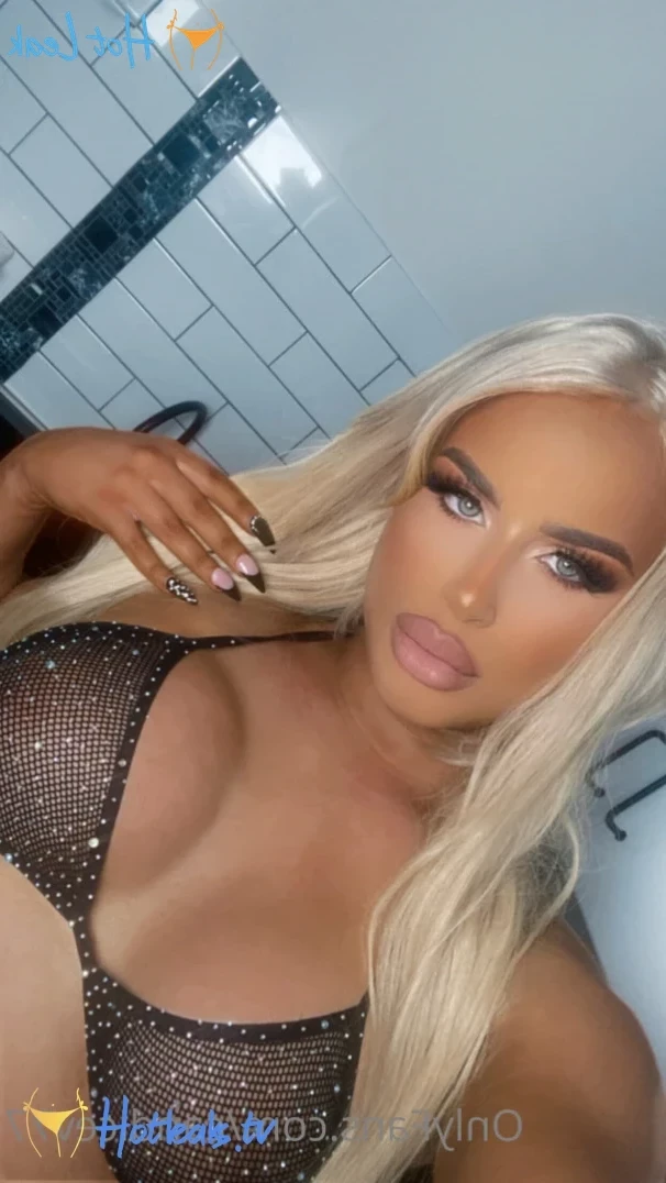 Candice Cartièr [ candicev77 ] Onlyfans leaked photo 12813851 on Hotleaks.tv