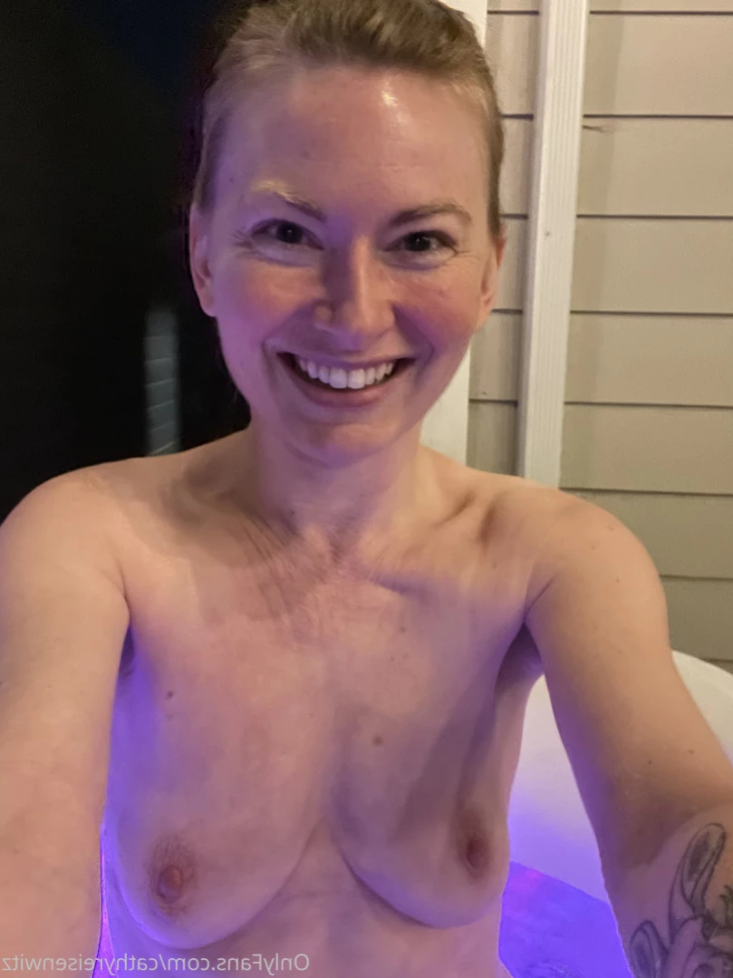 Cathy Reisenwitz 🏗🌐🥑 [ cathyreisenwitz ] Onlyfans leaked photo 15940197 on Hotleaks.tv