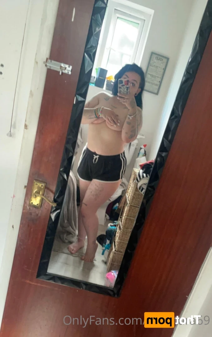 Tara [ priv_tara69 ] Onlyfans leaked photo 12755917 on Hotleaks.tv