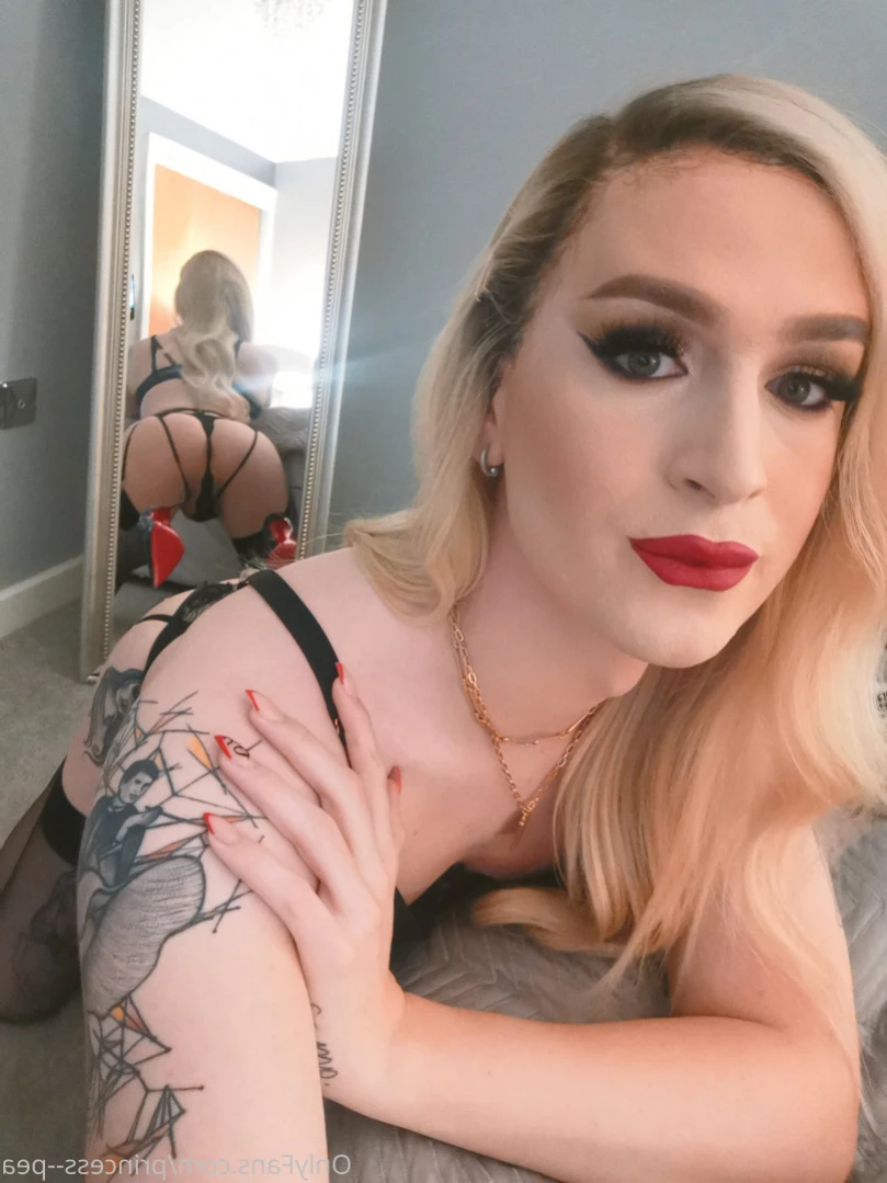 Mummy - Hung British TS [ urprincesspea ] Onlyfans leaked photo 12295469 on Hotleaks.tv