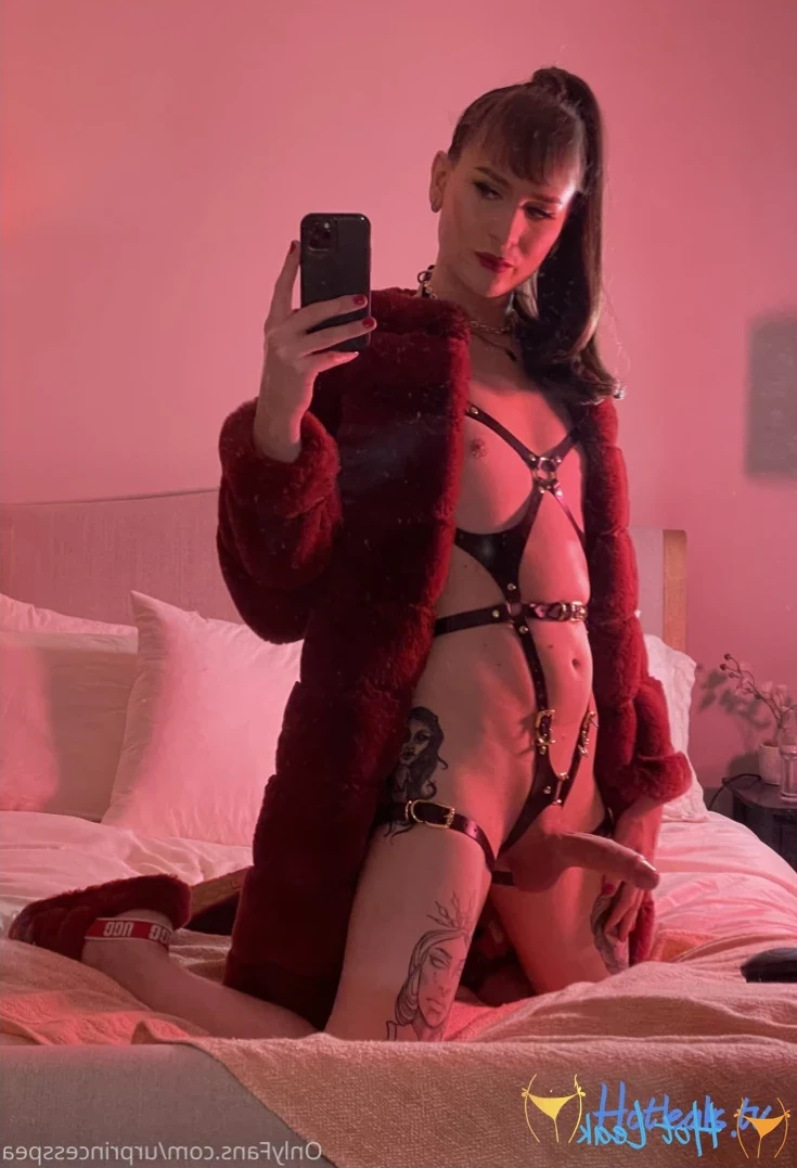 Mummy - Hung British TS [ urprincesspea ] Onlyfans leaked photo 13195086 on Hotleaks.tv