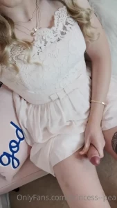 Mummy - Hung British TS [ urprincesspea ] Onlyfans leaked video 16451665 on Hotleaks.tv