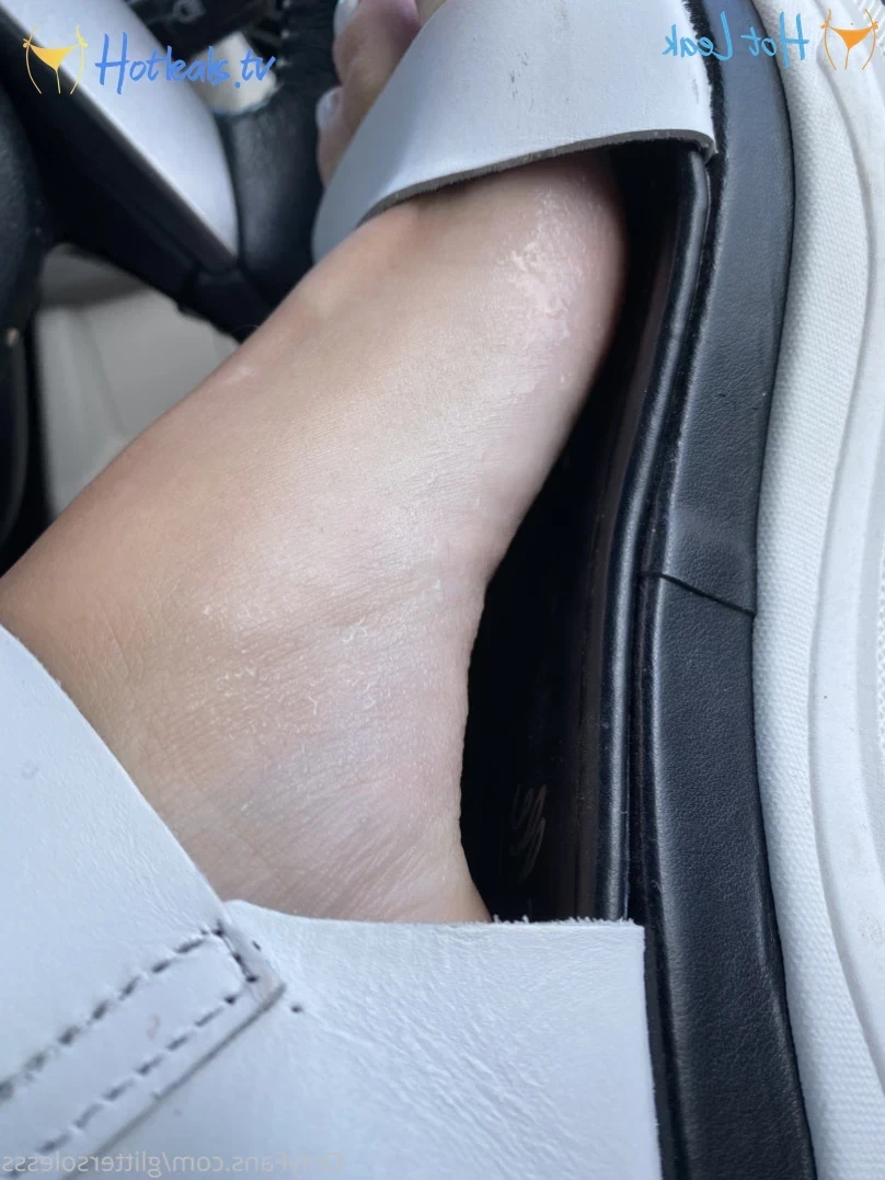 Glitter Soles [ glittersolesss ] Onlyfans leaked photo 10897466 on Hotleaks.tv