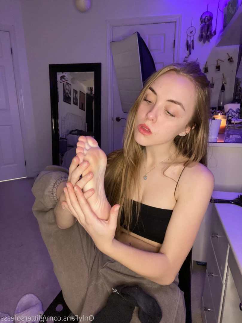 Glitter Soles [ glittersolesss ] Onlyfans leaked photo 16053270 on Hotleaks.tv