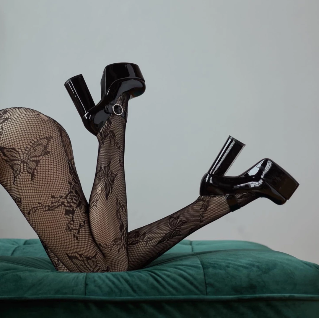 Glitter Soles [ glittersolesss ] Onlyfans leaked photo 16364309 on Hotleaks.tv