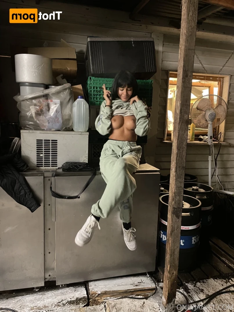 janice griffith [ rejaniced ] Onlyfans leaked photo 13529572 on Hotleaks.tv