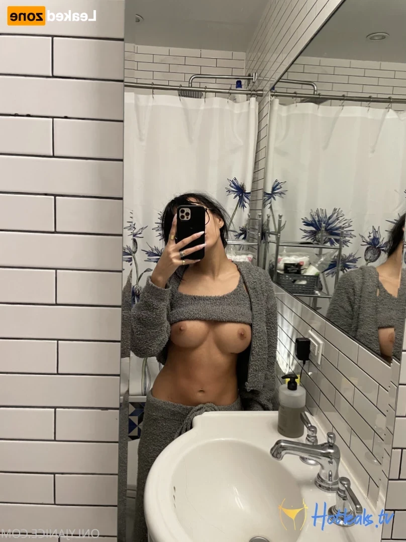 janice griffith [ rejaniced ] Onlyfans leaked photo 14660275 on Hotleaks.tv