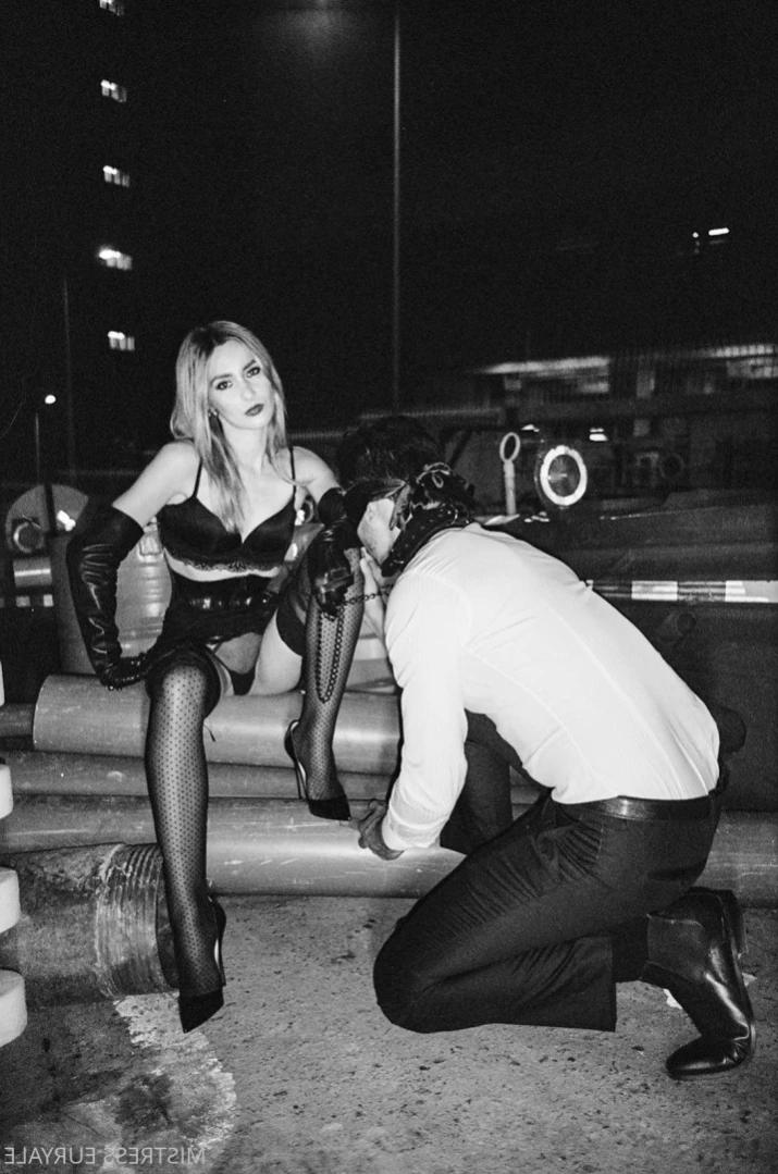 Mistress Elis Euryale [ ms_euryale ] Onlyfans leaked photo 16402827 on Hotleaks.tv