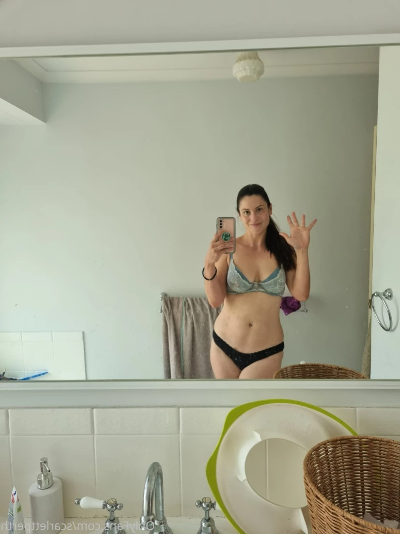 Aussie Lily Fox Perth [ aussielilyfox ] Onlyfans leaked photo 12078666 on Hotleaks.tv