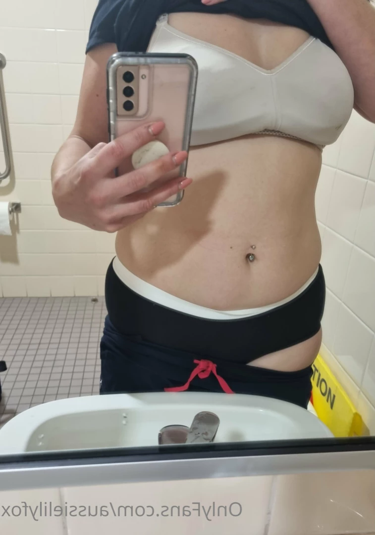 Aussie Lily Fox Perth [ aussielilyfox ] Onlyfans leaked photo 13433453 on Hotleaks.tv
