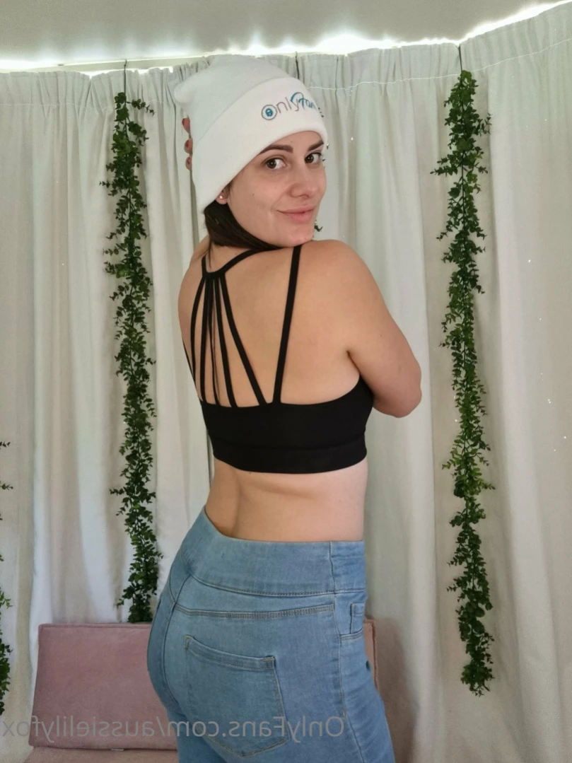 Aussie Lily Fox Perth [ aussielilyfox ] Onlyfans leaked photo 14815491 on Hotleaks.tv