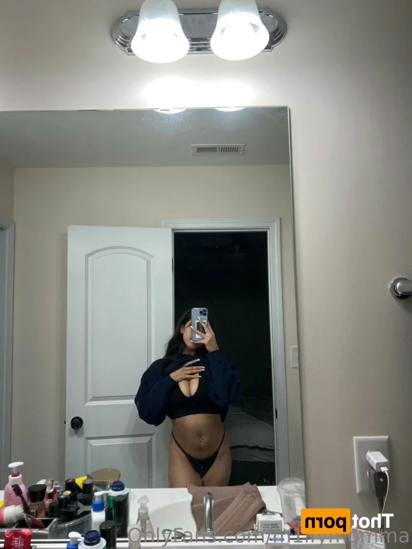 babymomma💋 [ hootmamii ] Onlyfans leaked photo 16467452 on Hotleaks.tv