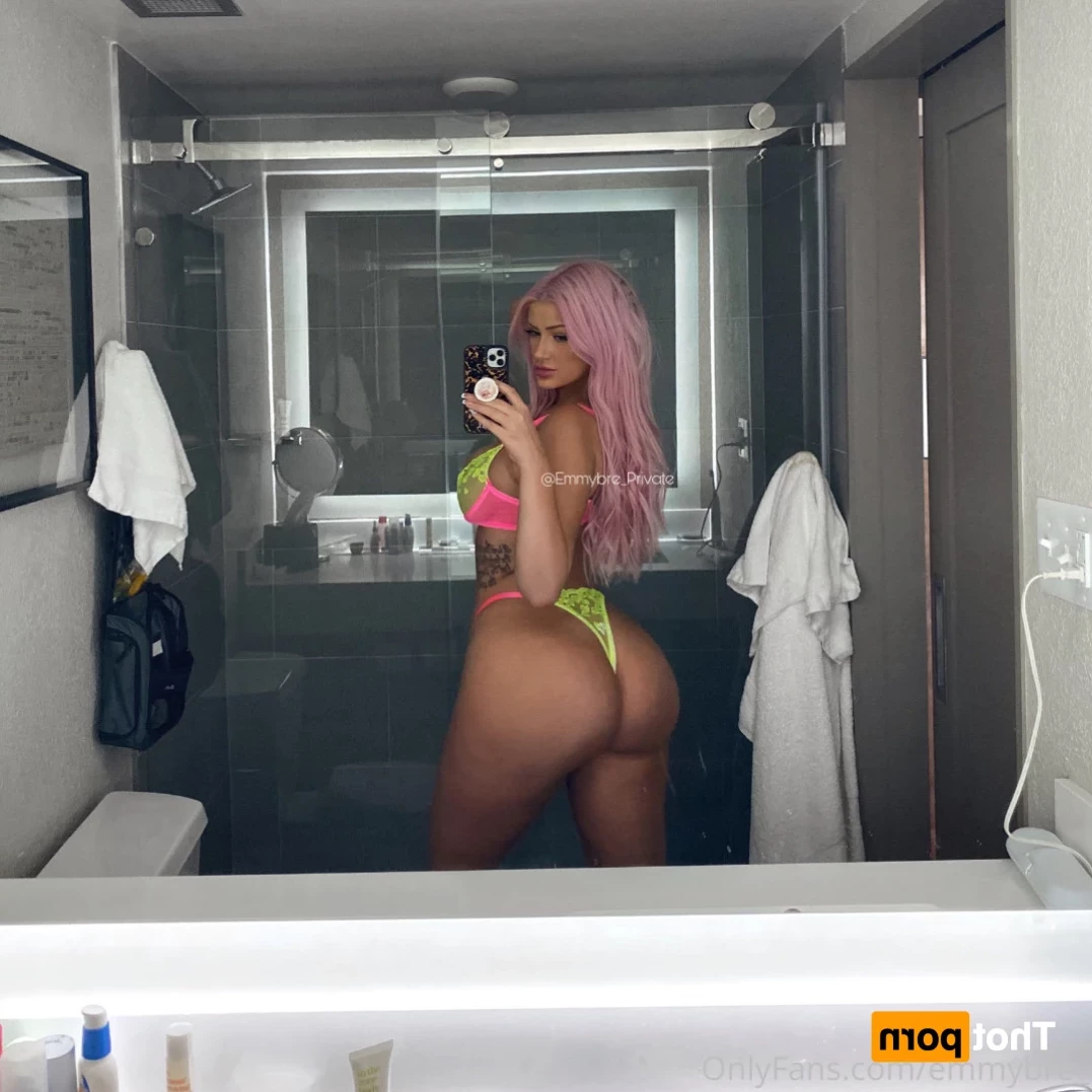 Emmy Bre [ emmybre_ ] Onlyfans leaked photo 12103812 on Hotleaks.tv