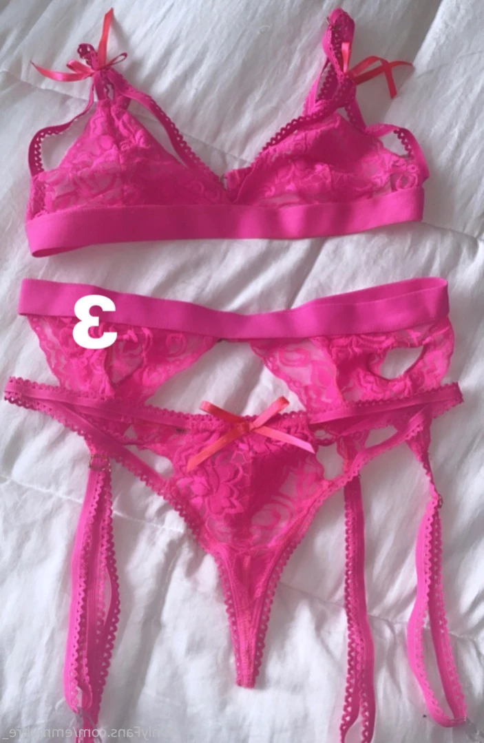 Emmy Bre [ emmybre_ ] Onlyfans leaked photo 13703906 on Hotleaks.tv