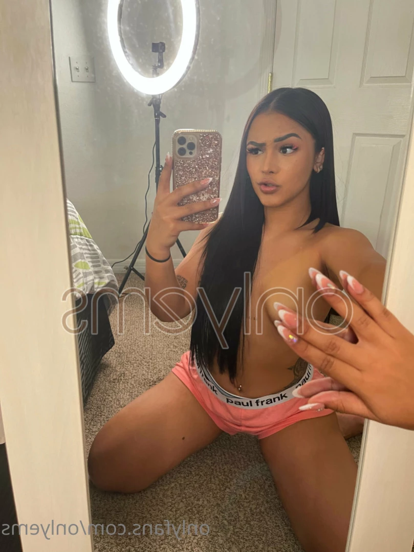 ✨𝐁𝐈𝐆 𝐀𝐒𝐒 𝐐𝐔𝐄𝐄𝐍📞🔥 •  𝖍𝖔𝖙 𝕸𝖔𝖓𝖗𝖔É̴ 💋 [ onlyems ] Onlyfans leaked photo 15384431 on Hotleaks.tv