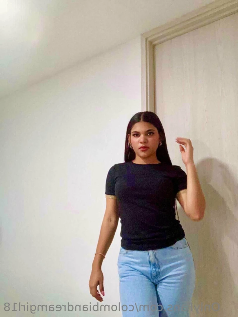 Valentina [ colombiandreamgirl18 ] Onlyfans leaked photo 12378481 on Hotleaks.tv