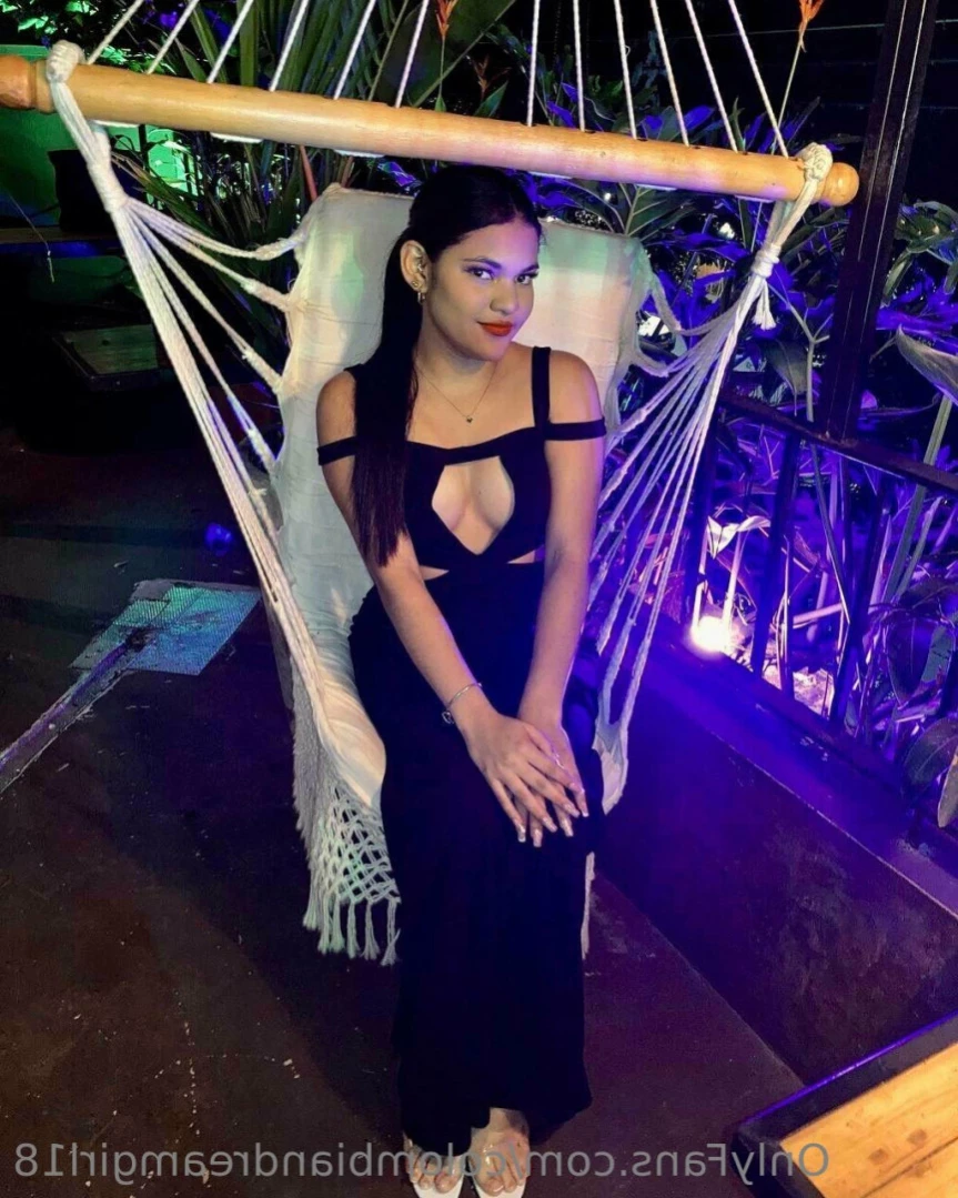 Valentina [ colombiandreamgirl18 ] Onlyfans leaked photo 12825621 on Hotleaks.tv