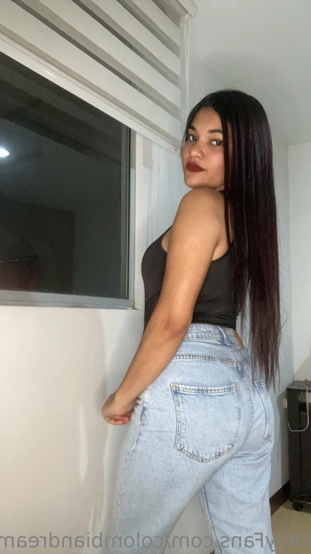 Valentina [ colombiandreamgirl18 ] Onlyfans leaked photo 12848255 on Hotleaks.tv