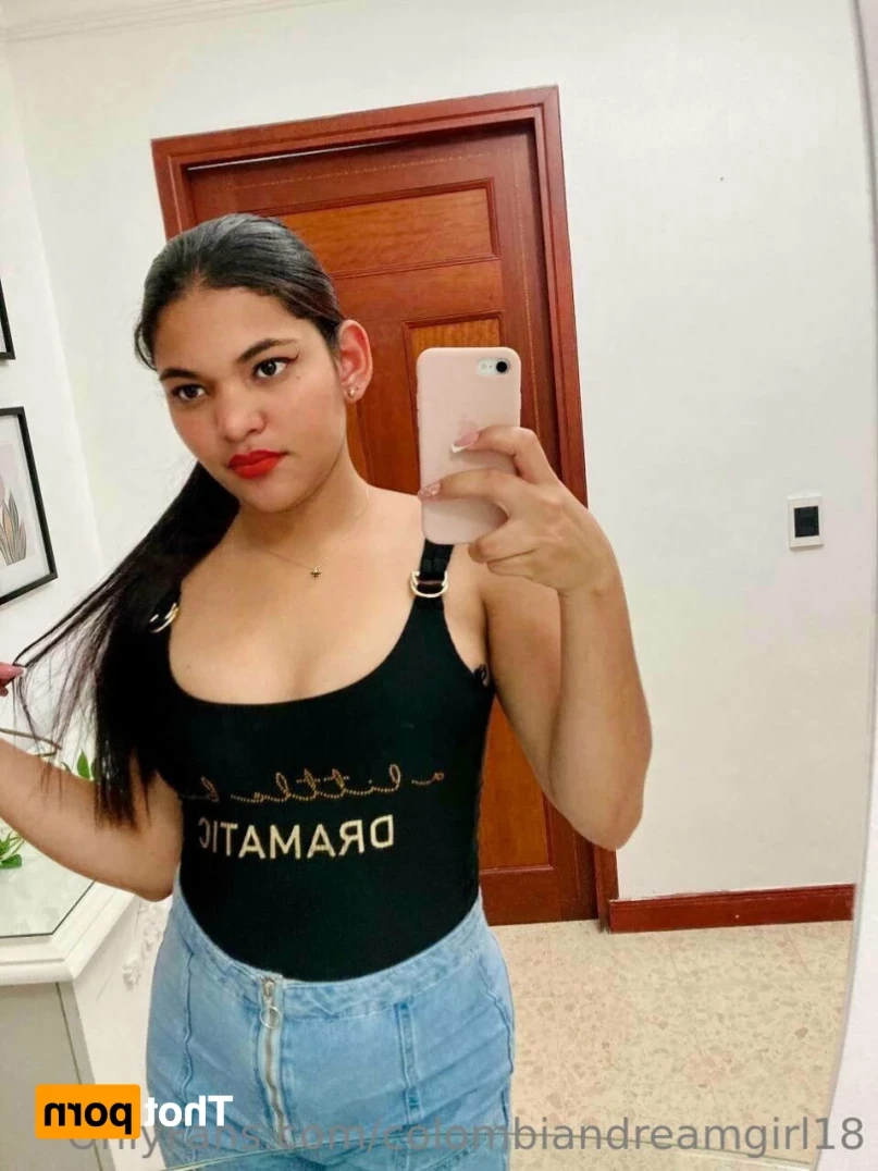 Valentina [ colombiandreamgirl18 ] Onlyfans leaked photo 14144881 on Hotleaks.tv