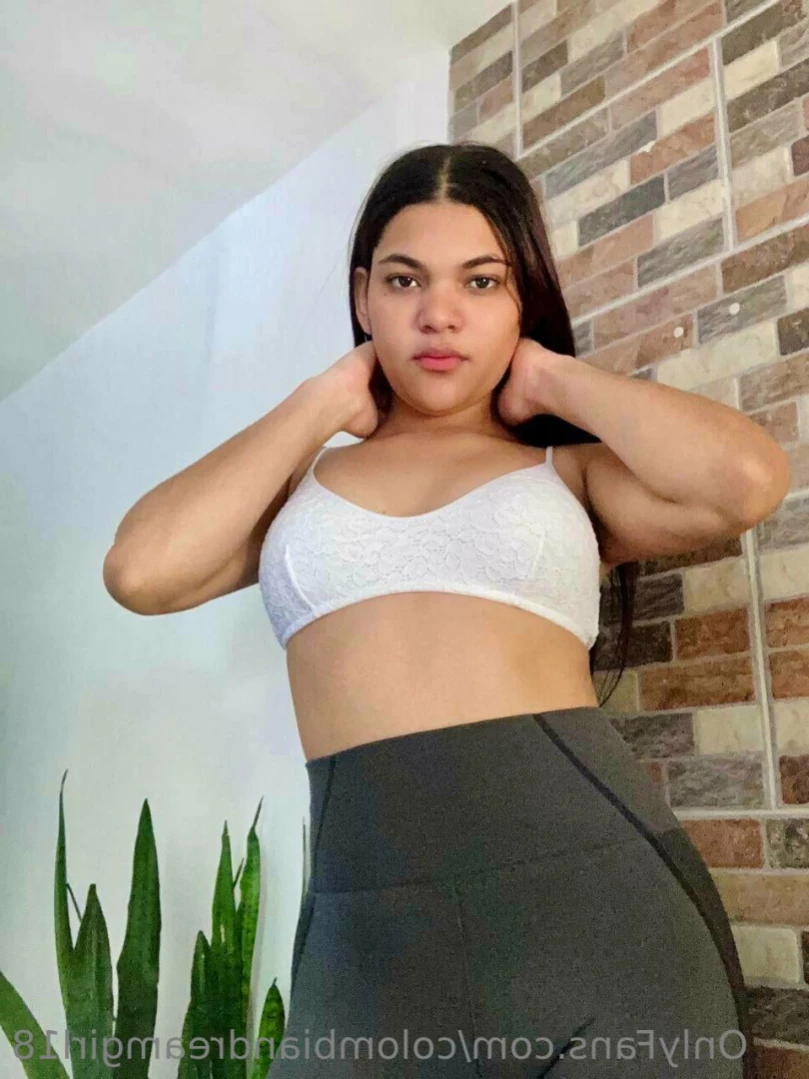 Valentina [ colombiandreamgirl18 ] Onlyfans leaked photo 14196736 on Hotleaks.tv