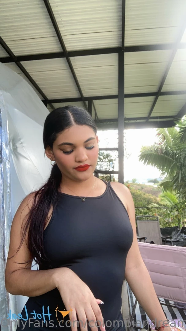 Valentina [ colombiandreamgirl18 ] Onlyfans leaked photo 14764688 on Hotleaks.tv