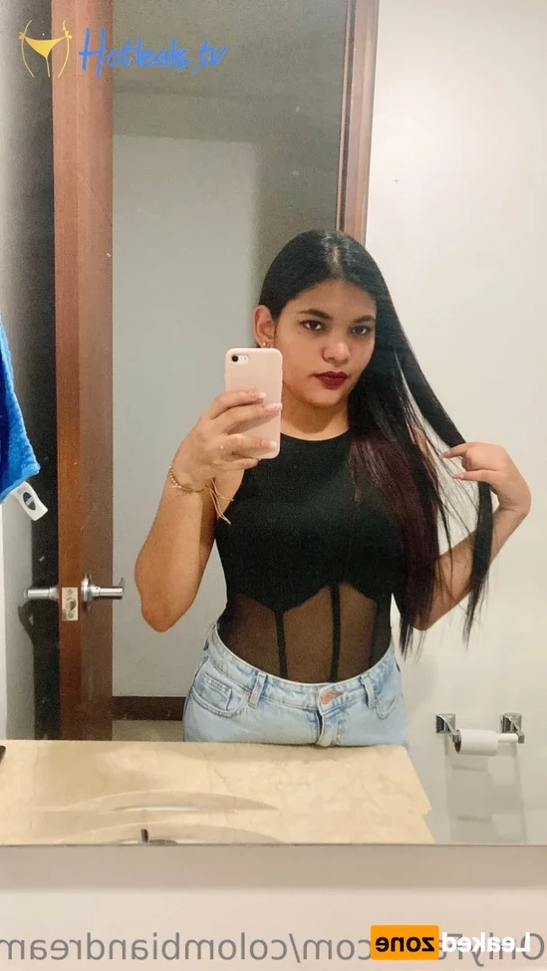 Valentina [ colombiandreamgirl18 ] Onlyfans leaked photo 16142270 on Hotleaks.tv