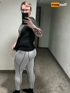 15632593