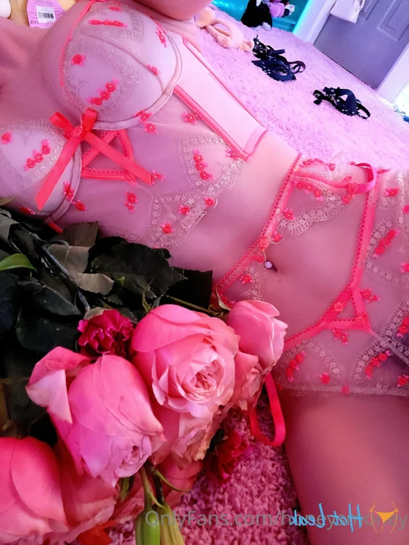 Princess ♡ Honey [ honeysmoney ] Onlyfans leaked photo 12608059 on Hotleaks.tv
