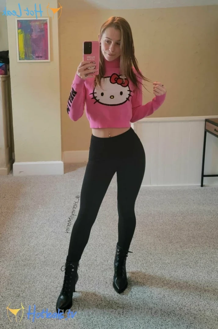 Princess ♡ Honey [ honeysmoney ] Onlyfans leaked photo 12925296 on Hotleaks.tv