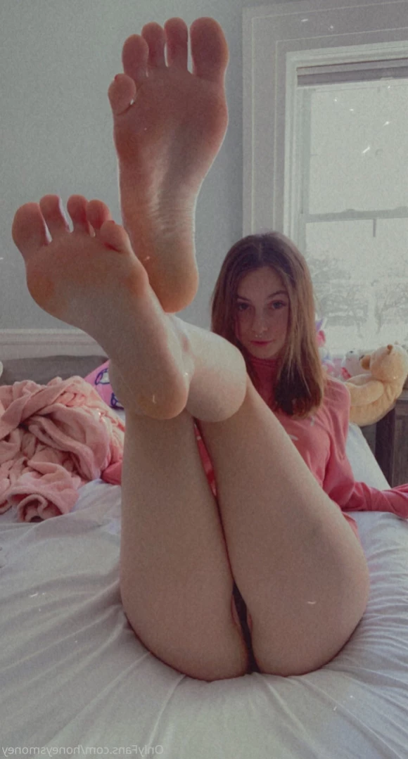 Princess ♡ Honey [ honeysmoney ] Onlyfans leaked photo 15232273 on Hotleaks.tv