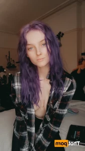 16032156